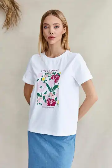 خرید تیشرت زنانه اسمارا